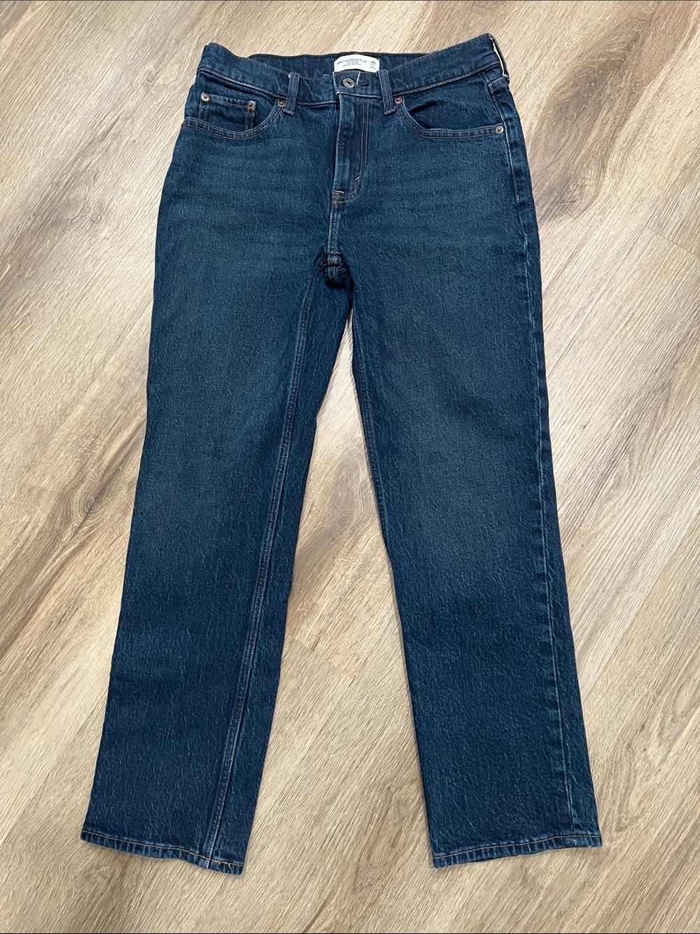 Abercrombie & Fitch Women’s Dark Blue Mid Rise 90’s Straight Leg Jeans 28 Short